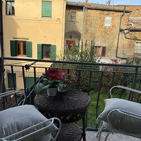 Apartment Babaia *